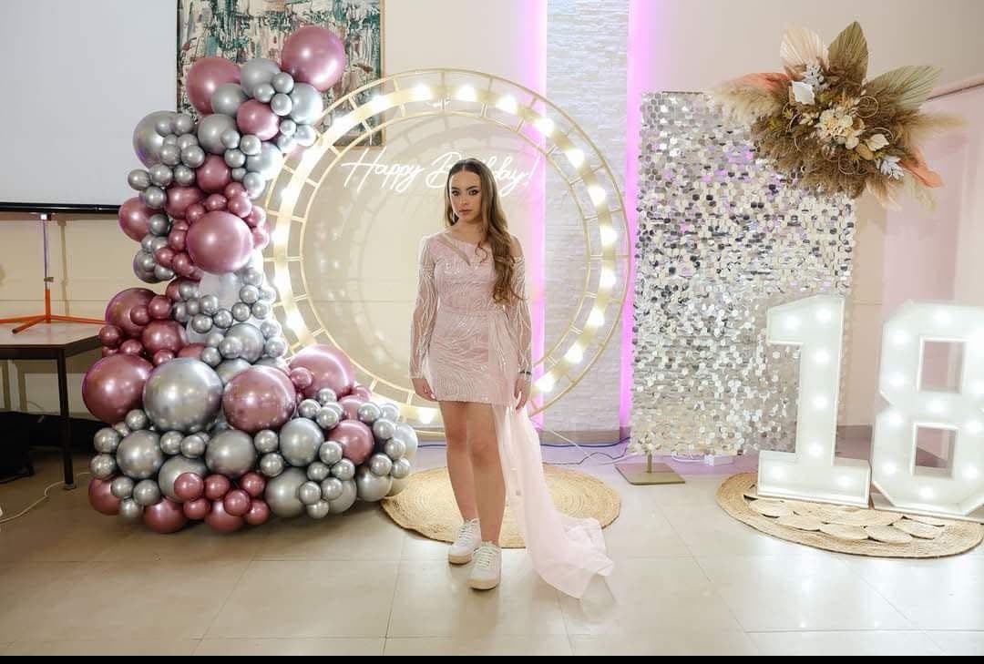 Dekoracije i buketi od srca - slika 1