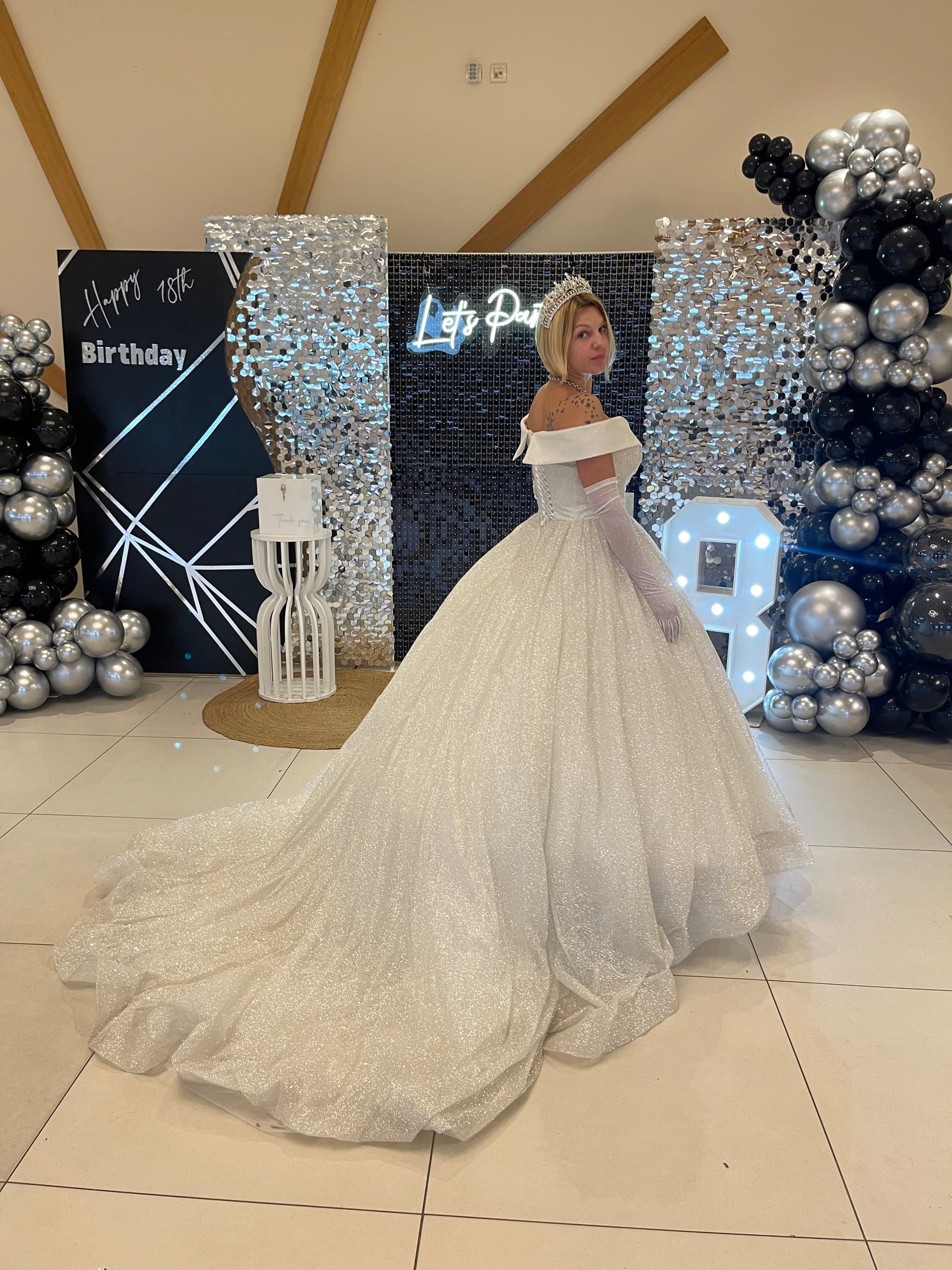 Dekoracije i buketi od srca - slika 19